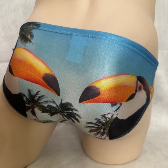 Aussiebum Swimsuit Small Gently worn Nylon/spandex no fabric tag - Picture 3 of 6